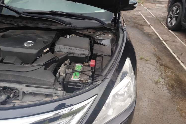 Used Nissan Teana 2013 2.5L XL Leading Edition Engine Bay Left