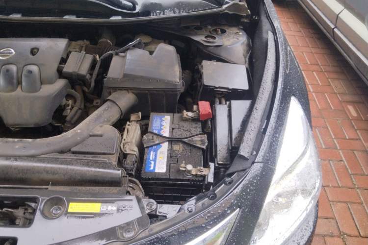 Used Nissan Teana 2013 2.0L XL Comfort Edition Engine Bay Left