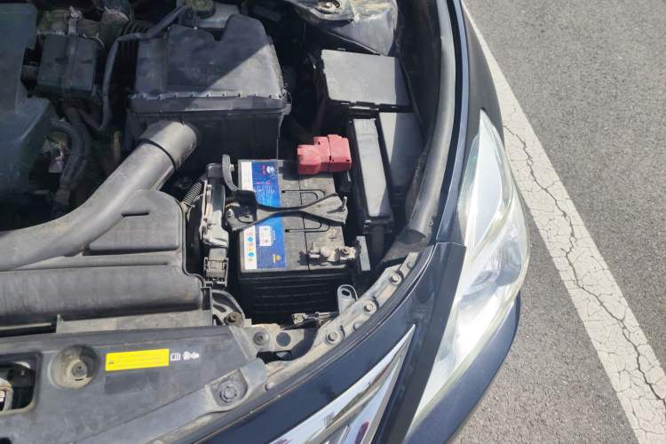 Used Nissan Teana 2013 2.0L XL Comfort Edition Engine Bay Left