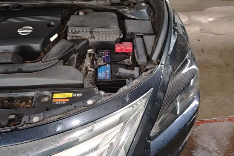 Used Nissan Teana 2013 2.5L XL Leading Edition Engine Bay Left