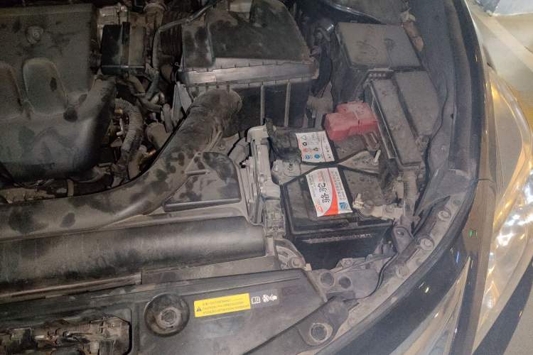 Used Nissan Teana 2013 2.0L XL Comfort Edition Engine Bay Left
