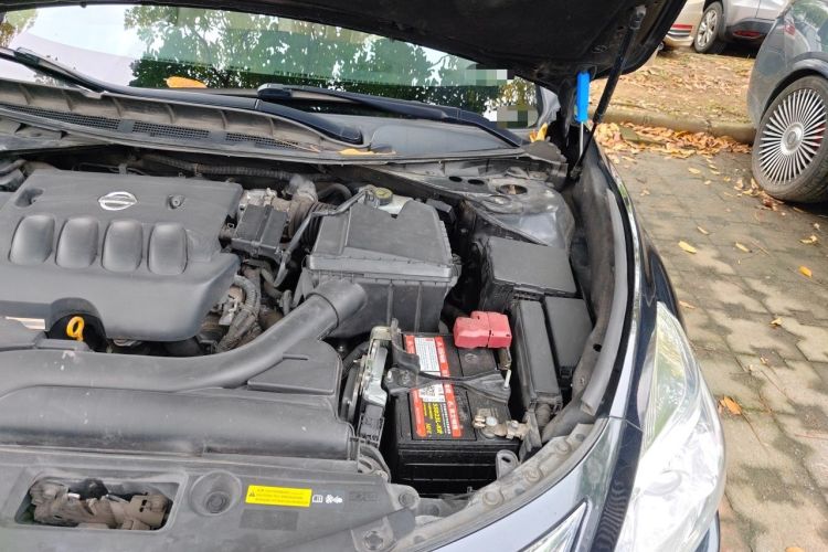 Used Nissan Teana 2013 2.0L XL Comfort Edition Engine Bay Left