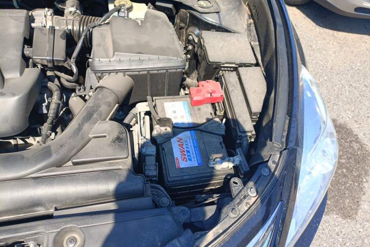 Used Nissan Teana 2013 2.0L XL Comfort Edition Engine Bay Left