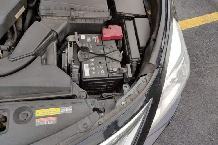 Used Nissan Teana 2013 2.5L XL Leading Edition Engine Bay Left