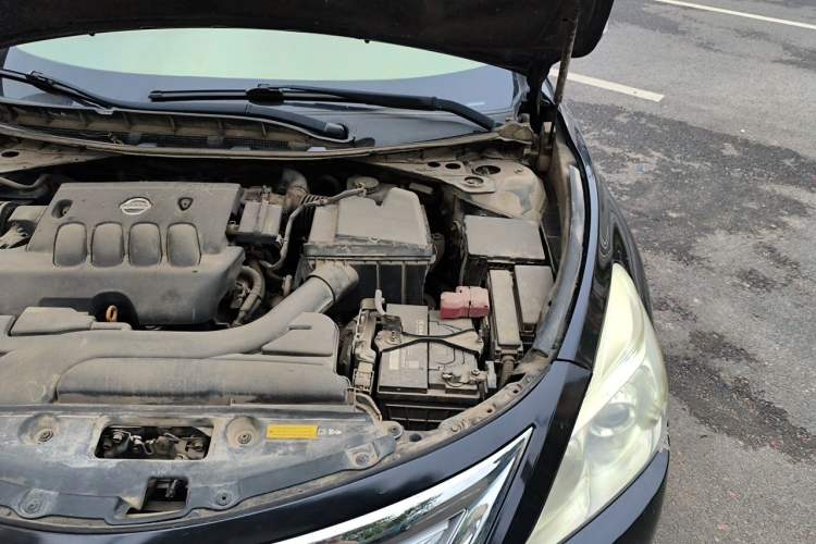Used Nissan Teana 2013 2.0L XL Comfort Edition Engine Bay Left