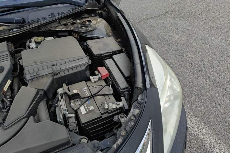 Used Nissan Teana 2013 2.5L XL-NAVI Tech Smart Enjoyment Edition Engine Bay Left