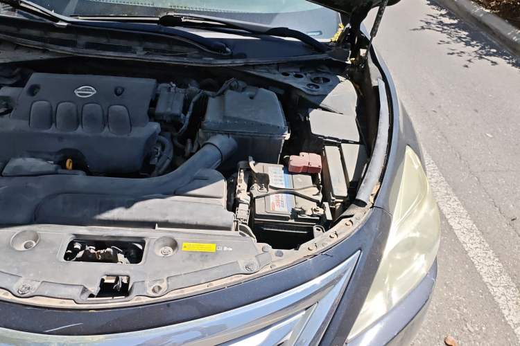 Used Nissan Teana 2013 2.0L XL Comfort Edition Engine Bay Left
