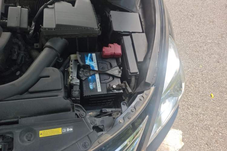 Used Nissan Teana 2013 2.0L XL Comfort Edition Engine Bay Left