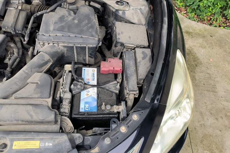 Used Nissan Teana 2013 2.0L XL Comfort Edition Engine Bay Left