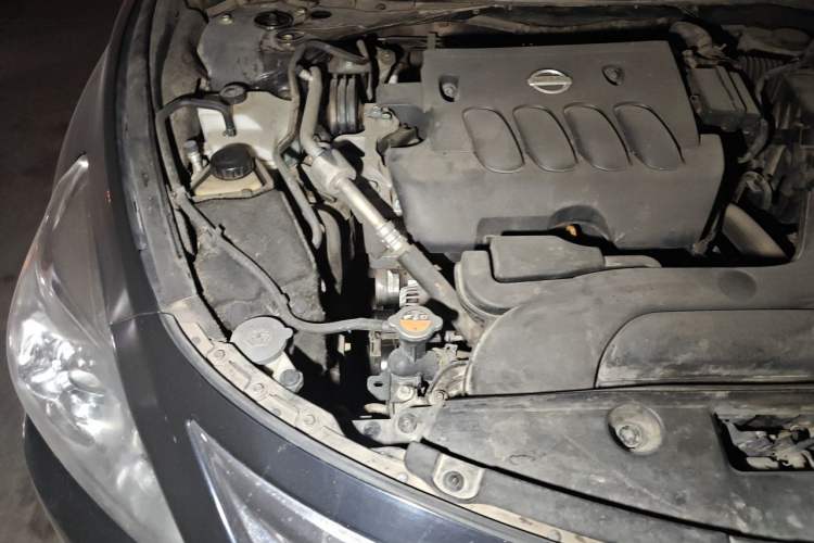 Used Nissan Teana 2013 2.0L XL-NAVI Smart Navigation Edition Engine Bay Right
