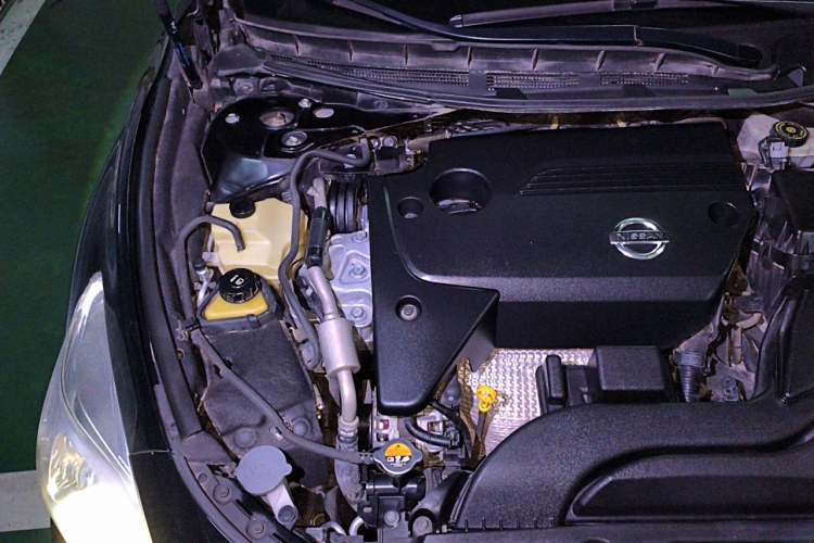 Used Nissan Teana 2013 2.5L XL Leading Edition Engine Bay Right