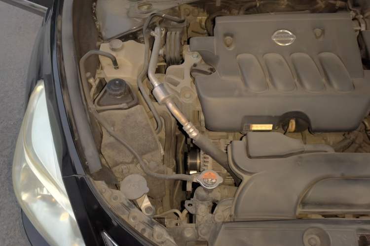 Used Nissan Teana 2013 2.0L XL Comfort Edition Engine Bay Right