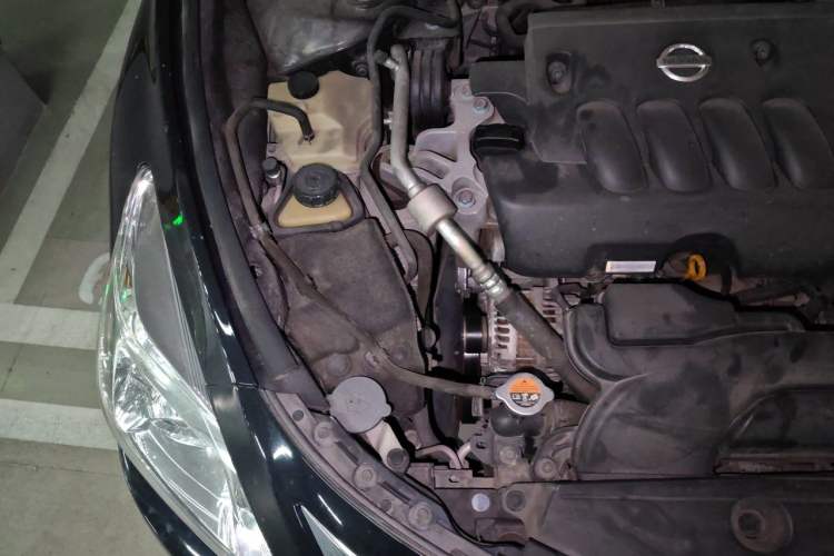 Used Nissan Teana 2013 2.0L XL Comfort Edition Engine Bay Right