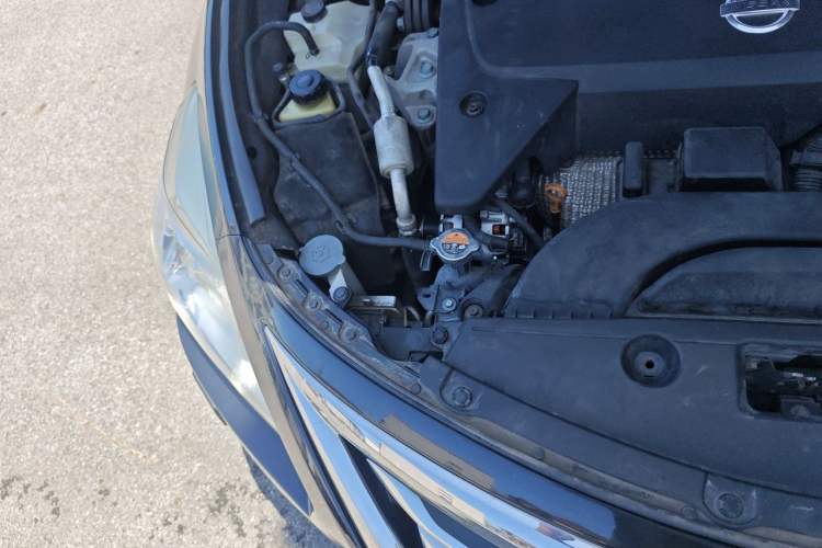 Used Nissan Teana 2013 2.5L XL Leading Edition Engine Bay Right