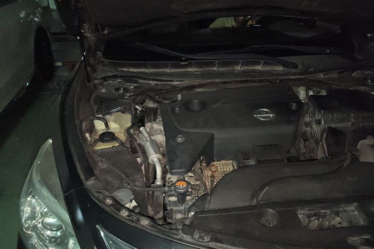 Used Nissan Teana 2013 2.5L XL Leading Edition Engine Bay Right