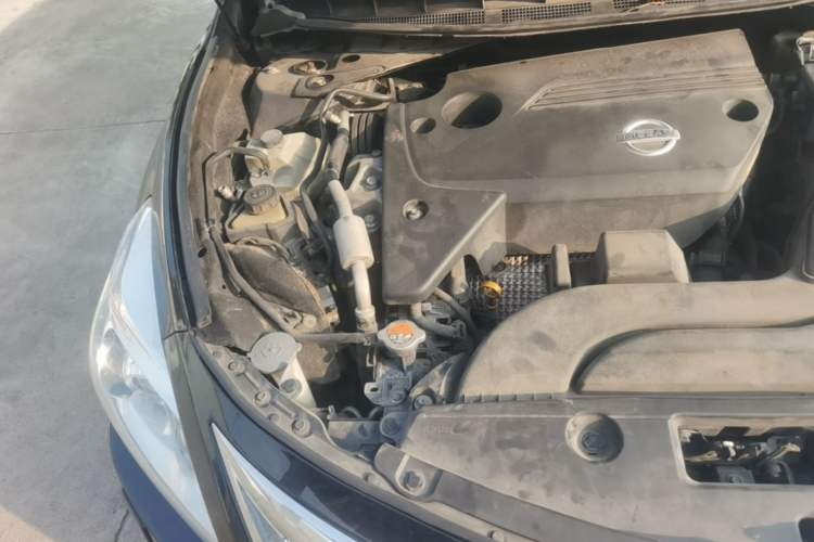 Used Nissan Teana 2013 2.5L XL-NAVI Luxury Edition Engine Bay Right