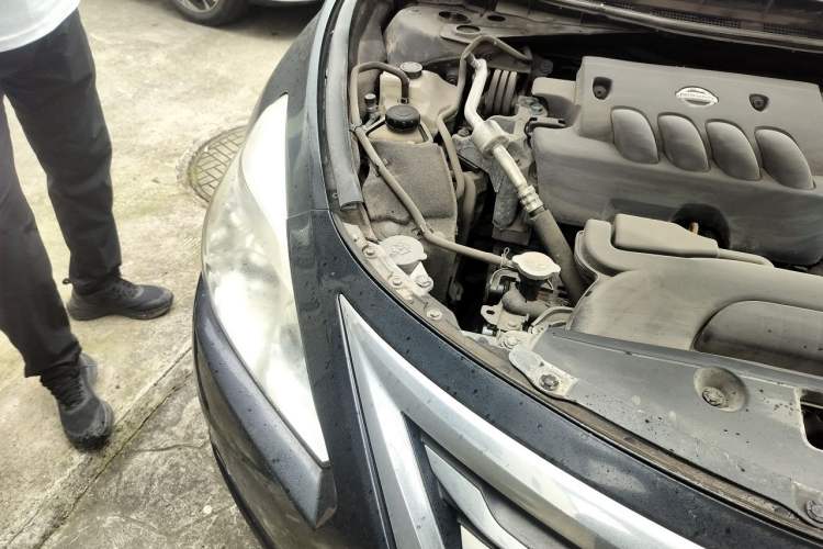 Used Nissan Teana 2013 2.0L XL Comfort Edition Engine Bay Right