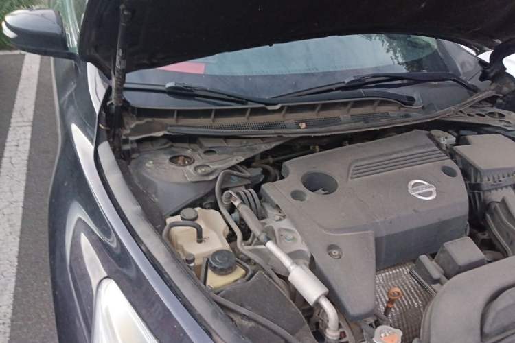 Used Nissan Teana 2013 2.5L XL Leading Edition Engine Bay Right