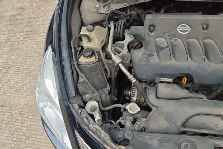 Used Nissan Teana 2013 2.0L XL Comfort Edition Engine Bay Right