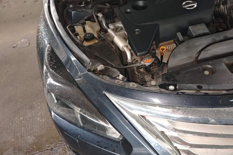 Used Nissan Teana 2013 2.5L XL Leading Edition Engine Bay Right
