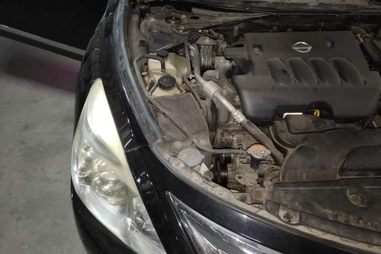 Used Nissan Teana 2013 2.0L XL Comfort Edition Engine Bay Right