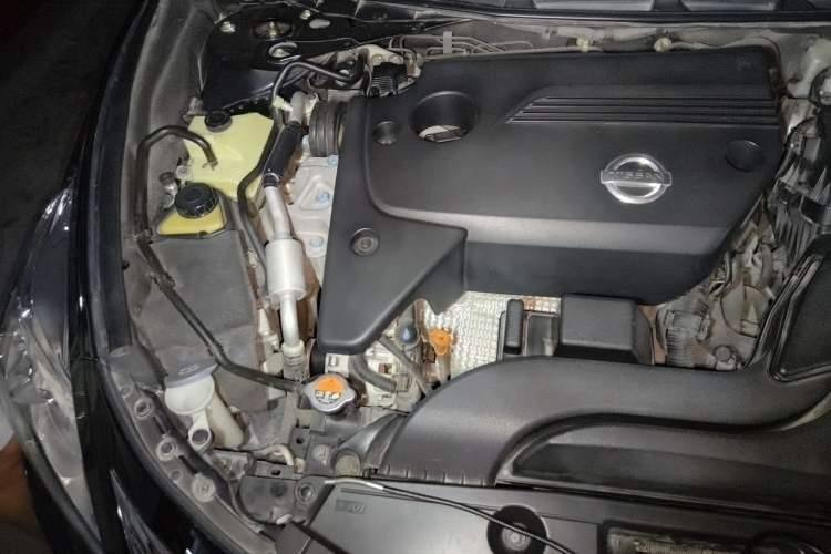 Used Nissan Teana 2013 2.5L XL Leading Edition Engine Bay Right