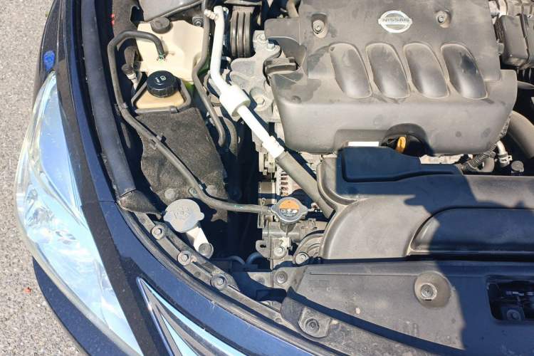 Used Nissan Teana 2013 2.0L XL Comfort Edition Engine Bay Right