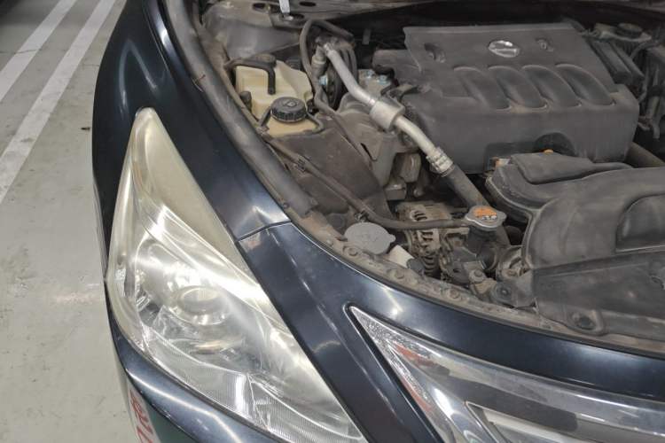 Used Nissan Teana 2013 2.0L XL Comfort Edition Engine Bay Right