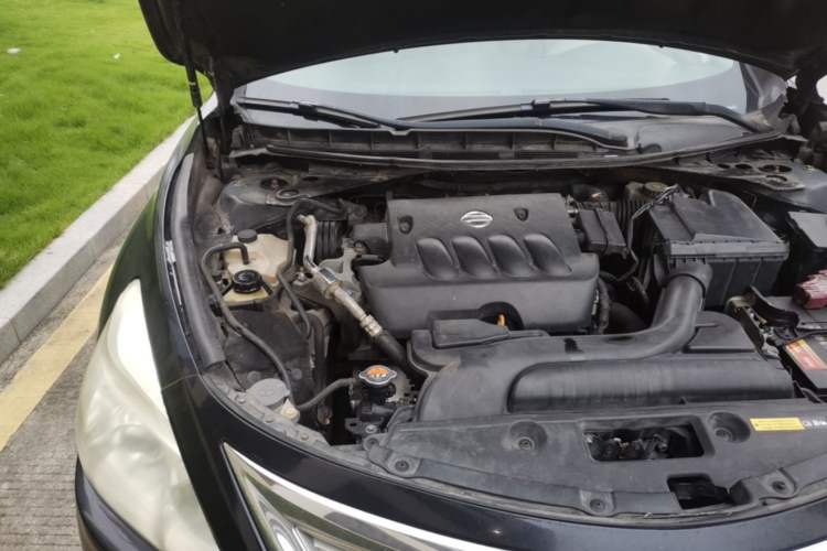 Used Nissan Teana 2013 2.0L XL Comfort Edition Engine Bay Right