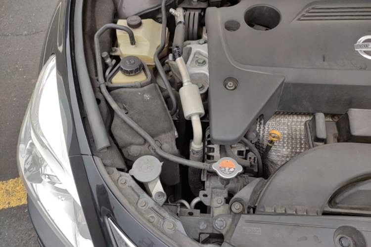 Used Nissan Teana 2013 2.5L XL Leading Edition Engine Bay Right
