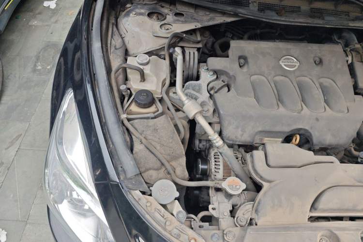 Used Nissan Teana 2013 2.0L XL Comfort Edition Engine Bay Right