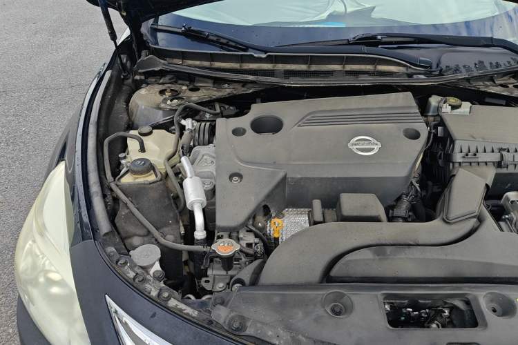 Used Nissan Teana 2013 2.5L XL-NAVI Tech Smart Enjoyment Edition Engine Bay Right