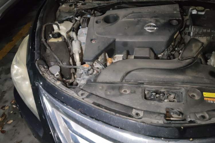 Used Nissan Teana 2013 2.5L XL Leading Edition Engine Bay Right