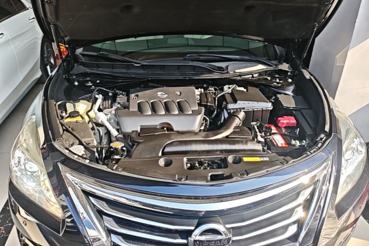 Used Nissan Teana 2013 2.0L XL Comfort Edition Engine Bay