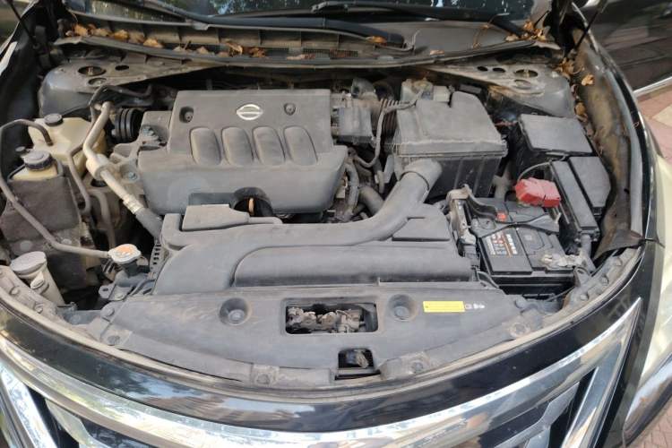 Used Nissan Teana 2013 2.0L XE Fashion Edition Engine Bay
