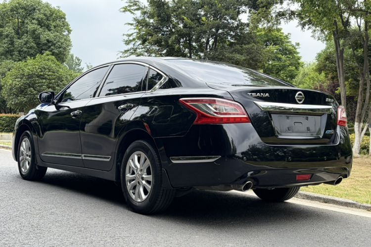 Used Nissan Teana 2013 2.0L XL Comfort Edition Exterior 8