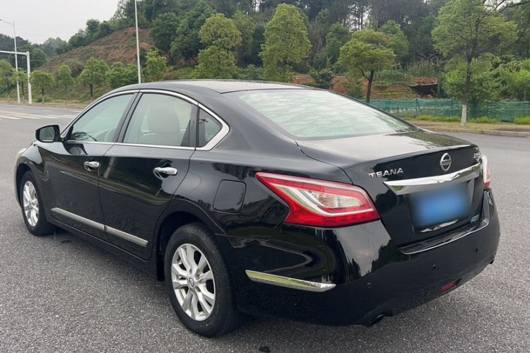Used Nissan Teana 2013 2.0L XL Comfort Edition Exterior 9