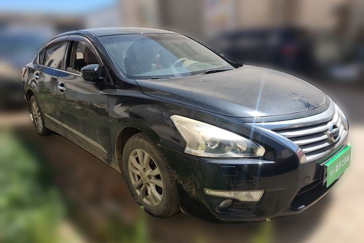 Used Nissan Teana 2013 2.5L XL Leading Edition Front Right 45 Deg