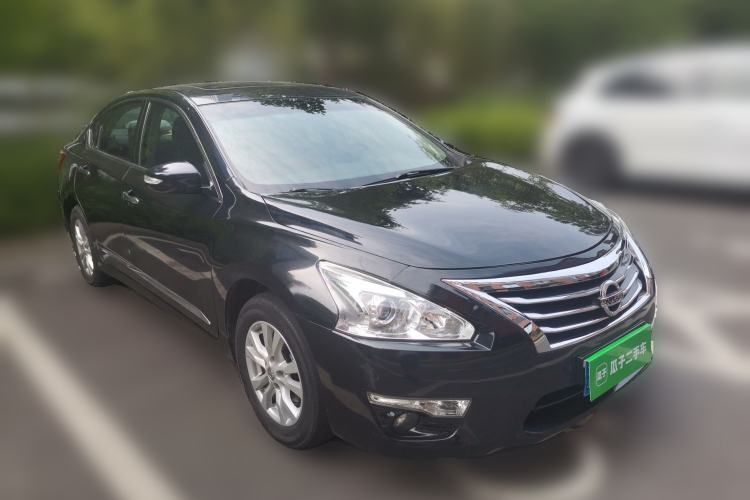Used Nissan Teana 2013 2.0L XL Comfort Edition Front Right 45 Deg