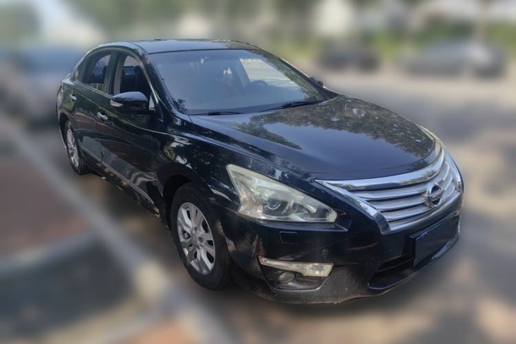 Used Nissan Teana 2013 2.5L XL Leading Edition Front Right 45 Deg