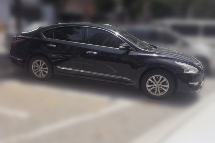 Used Nissan Teana 2013 2.0L XL Comfort Edition Front Right 45 Deg