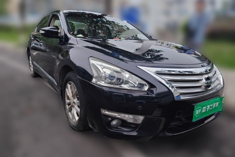 Used Nissan Teana 2013 2.5L XL Leading Edition Front Right 45 Deg