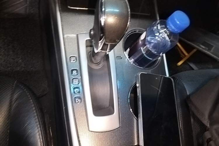 Used Nissan Teana 2013 2.0L XL Comfort Edition Gear Lever