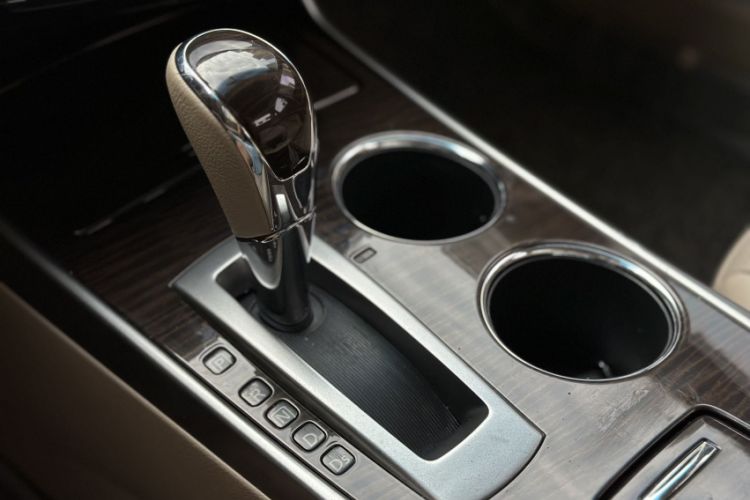 Used Nissan Teana 2013 2.5L XL Leading Edition Gear Lever