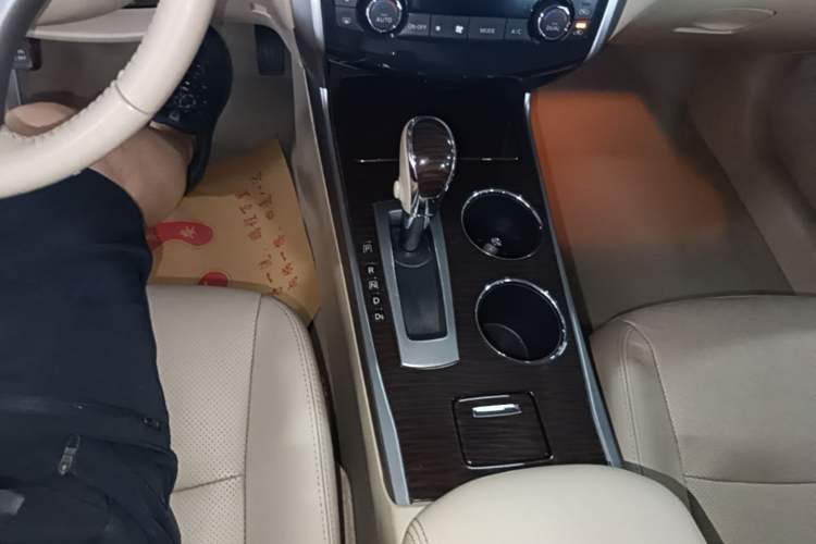 Used Nissan Teana 2013 2.0L XL Comfort Edition Gear Lever