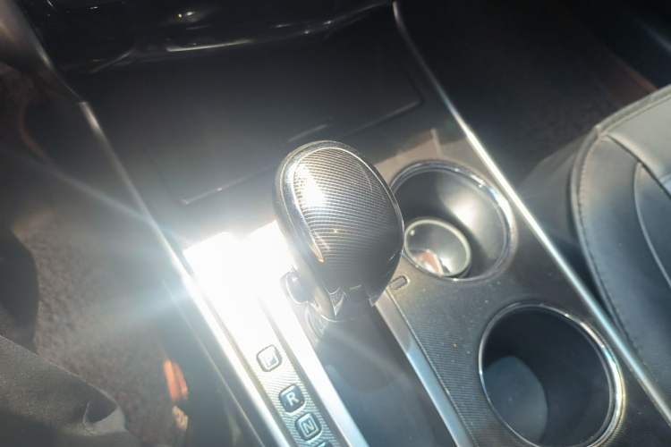 Used Nissan Teana 2013 2.0L XL Comfort Edition Gear Lever