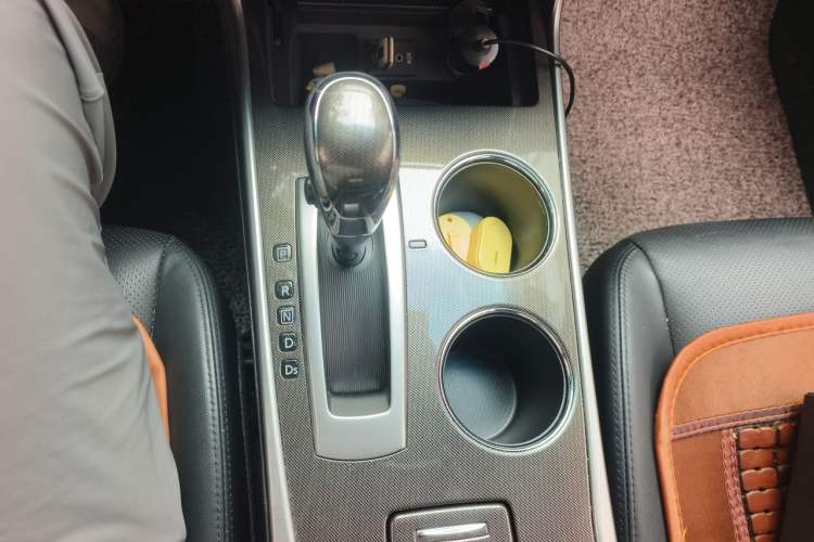 Used Nissan Teana 2013 2.0L XL Comfort Edition Gear Lever