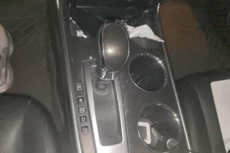 Used Nissan Teana 2013 2.5L XL Leading Edition Gear Lever