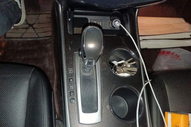 Used Nissan Teana 2013 2.0L XL Comfort Edition Gear Lever