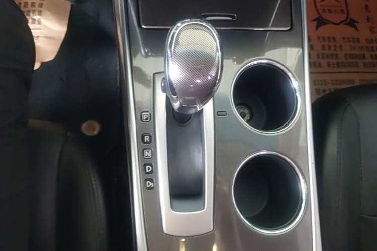 Used Nissan Teana 2013 2.0L XL Comfort Edition Gear Lever